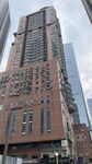现代高层砖砌建筑外观