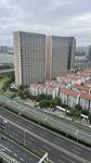 城市高楼与道路景观