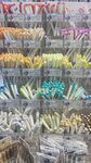 多彩饰品整齐陈列