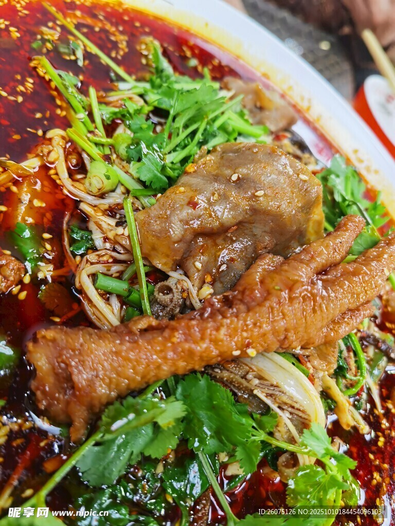 香辣火锅食材诱人