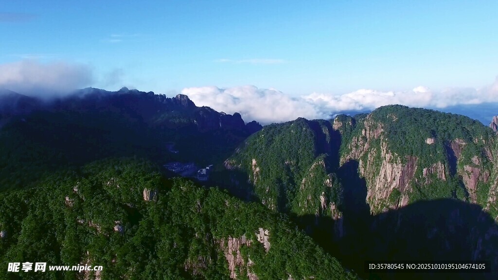 壮丽山峦美景