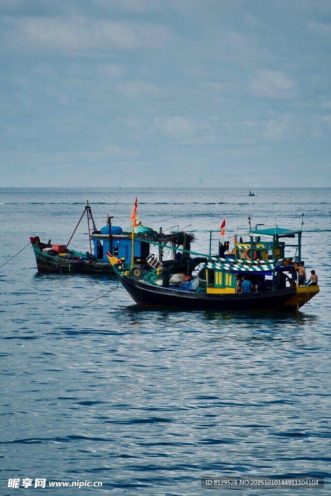 海上渔船