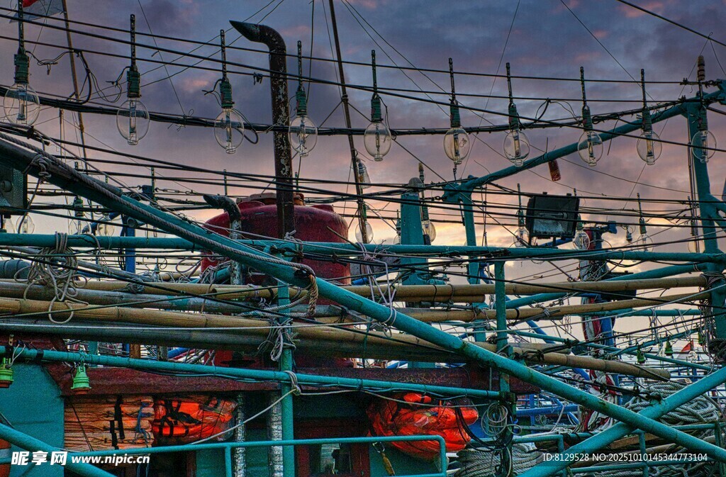 工业设施夜景