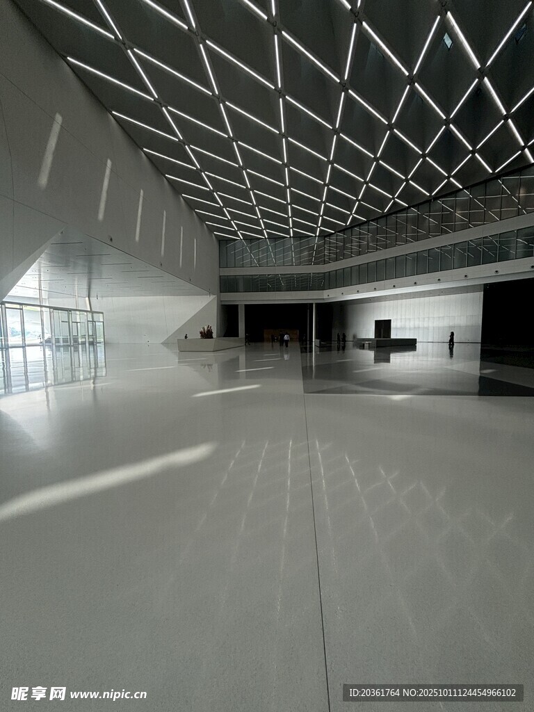 现代空旷室内空间场景