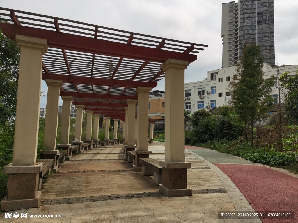 小区休闲长廊景观