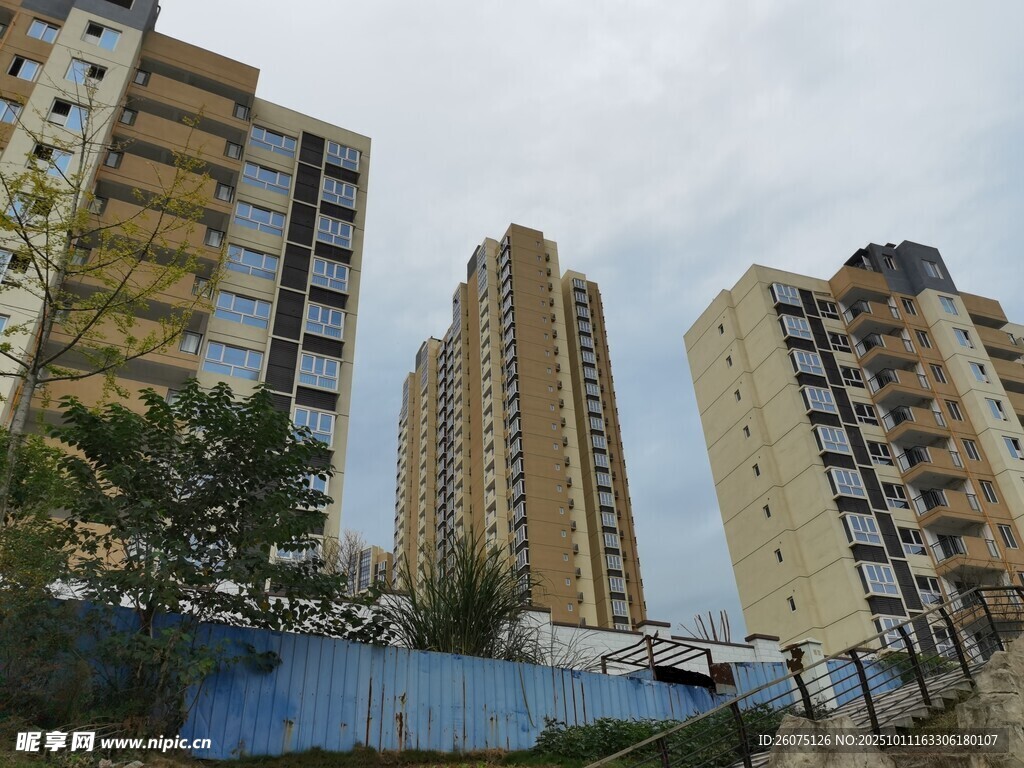 城市高层住宅楼景观