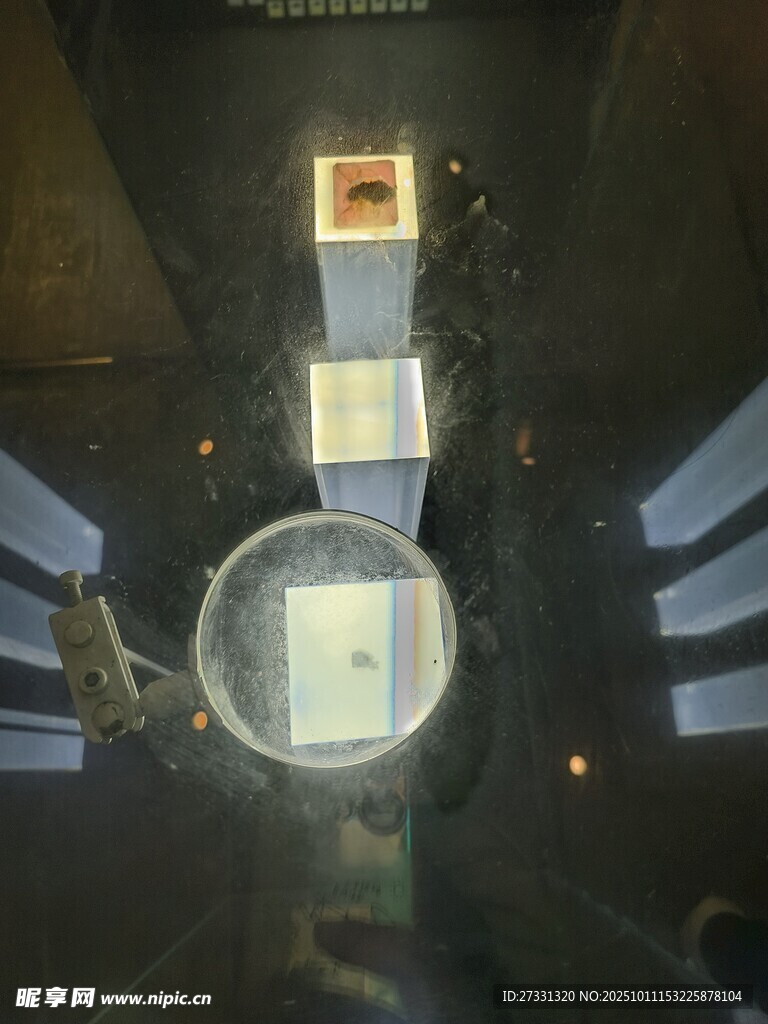 室内圆形天窗独特景观