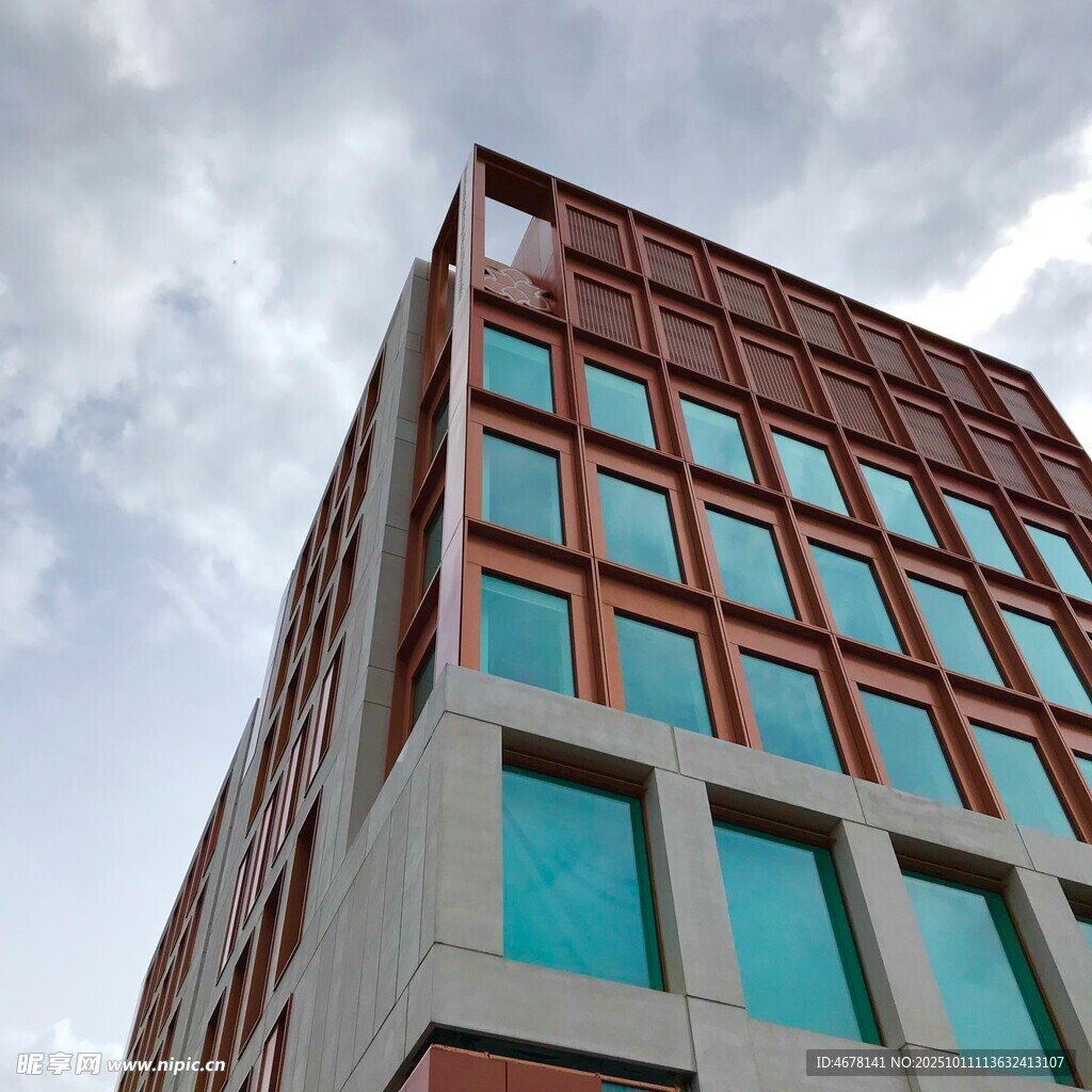 现代风格高层商务建筑