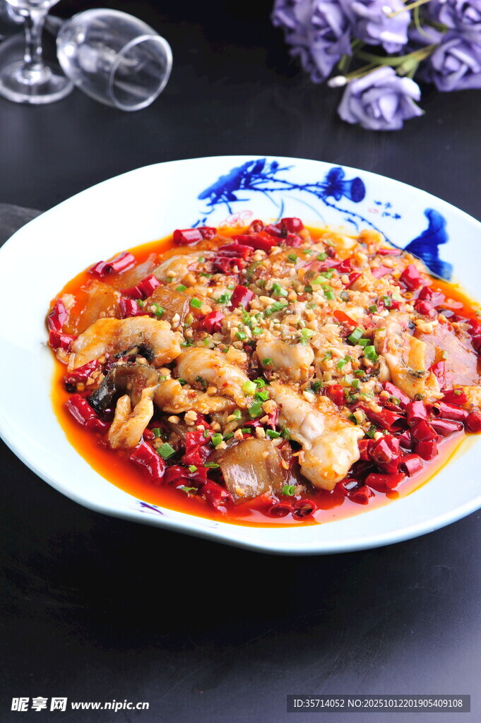 香辣可口的特色水煮肉片