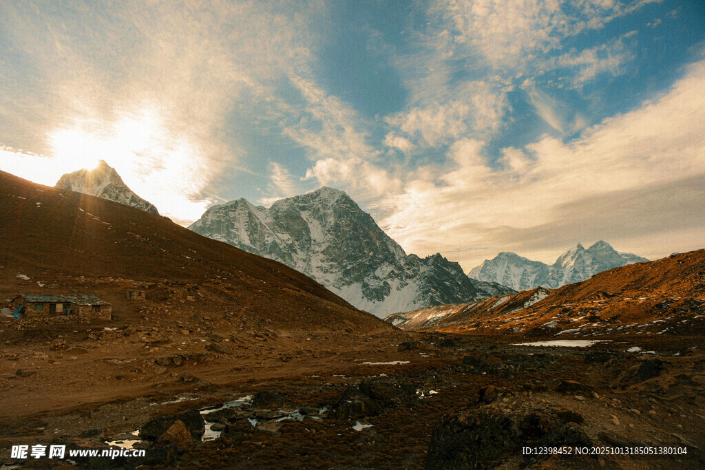 壮丽雪山风景