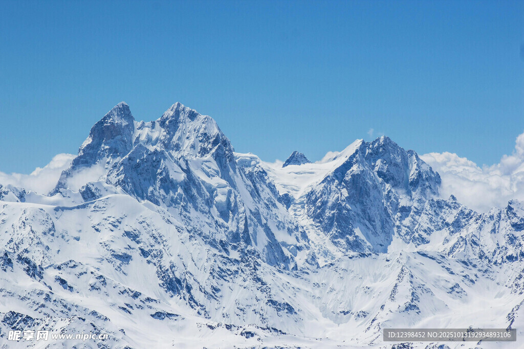 壮丽雪山美景