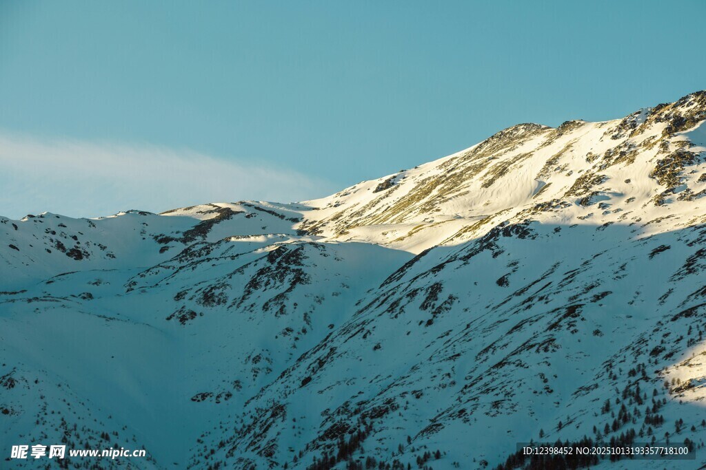 雪山壮丽风光