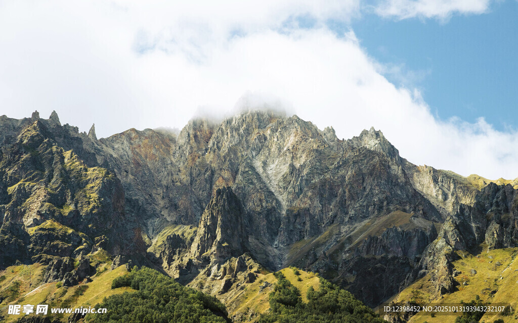 壮丽山景