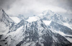 壮丽雪山景观