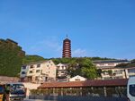 湖畔古塔与建筑景观