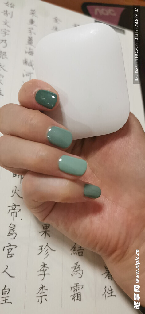 绿色美甲随拍