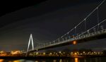 夜晚桥梁夜景璀璨夺目