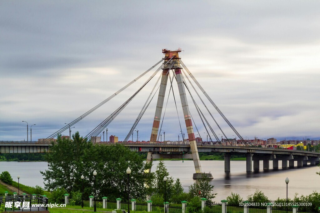 壮观跨江大桥风景