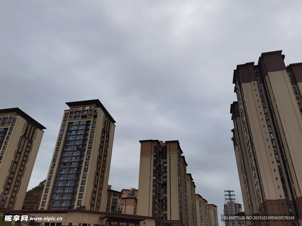 城市高楼林立景象
