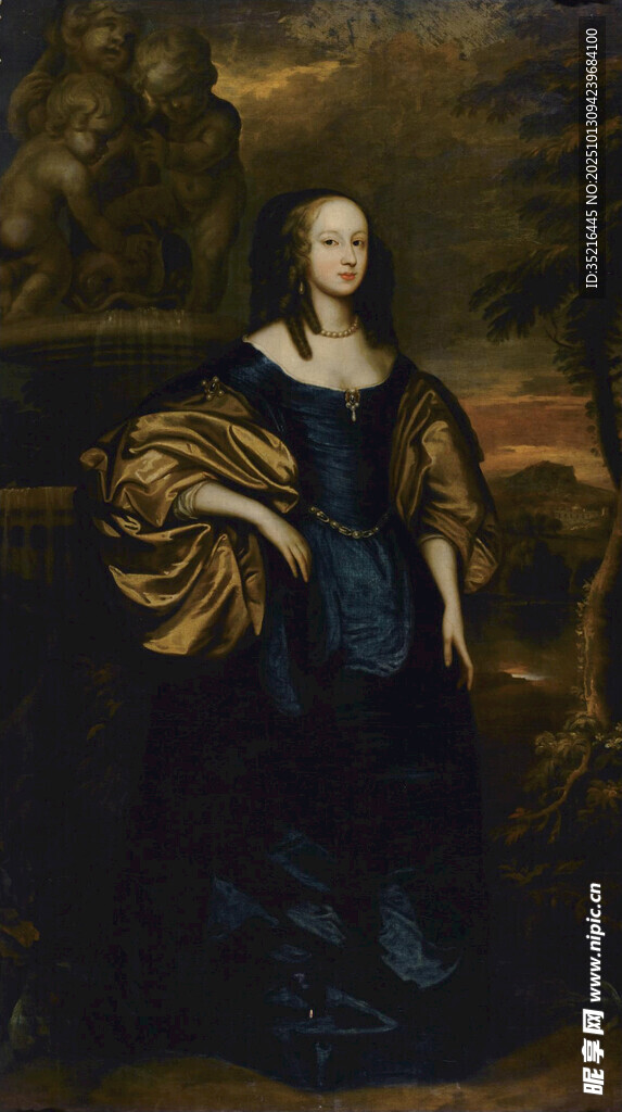 古典装扮女子的优雅肖像