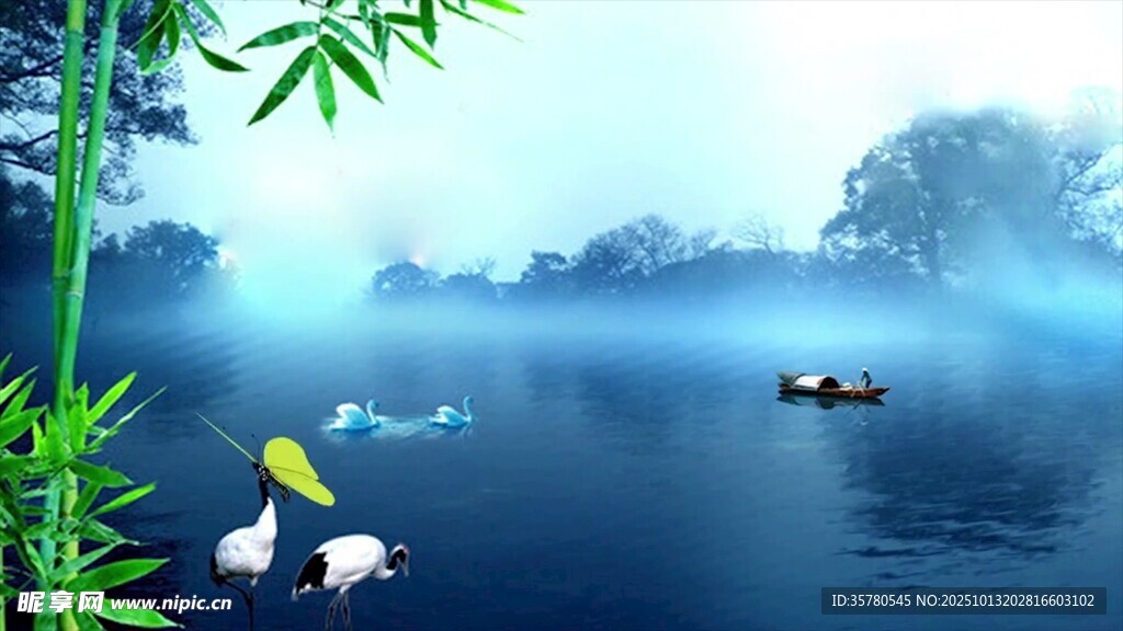 湖畔竹林泛舟诗意美景