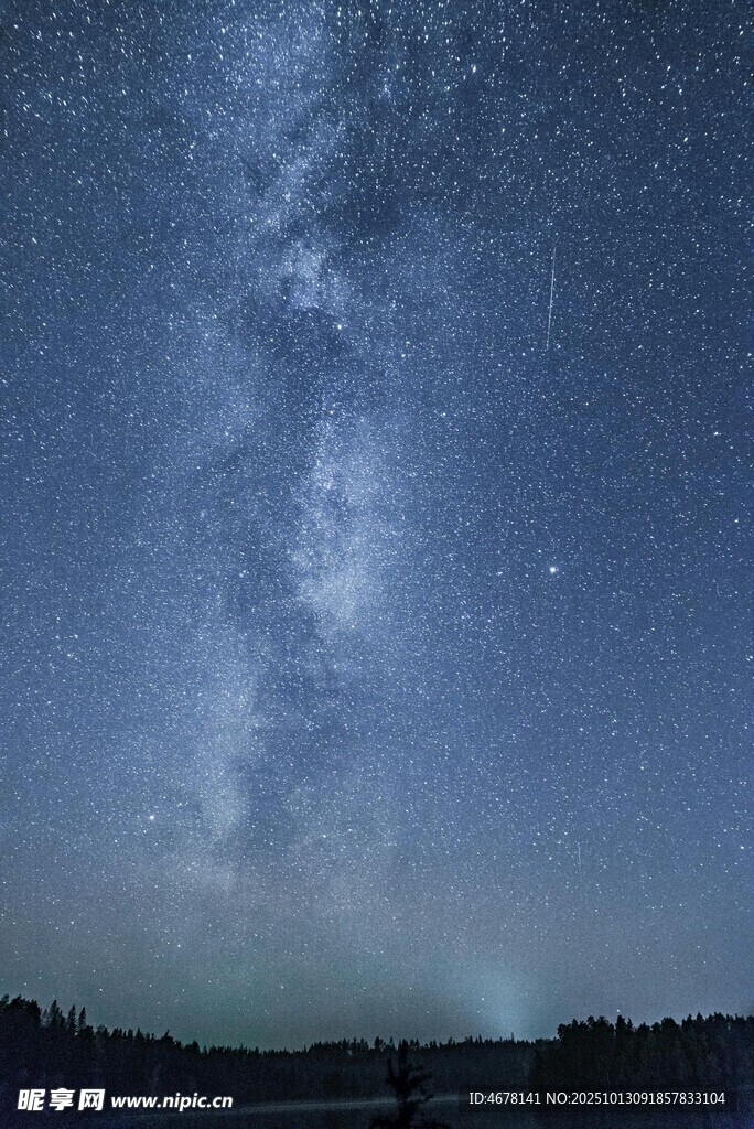 璀璨夜空下的壮丽星河