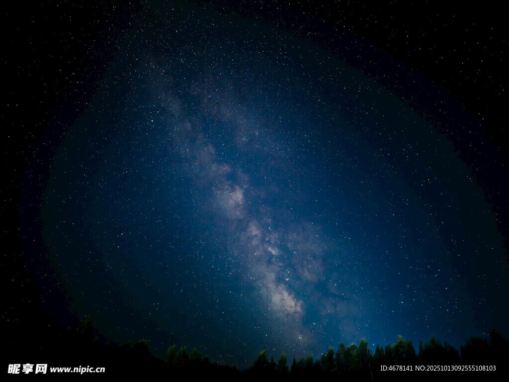 夜空下的璀璨星河