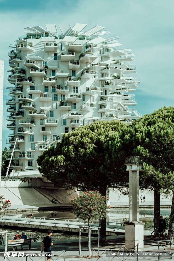 未来感立体绿植建筑景观