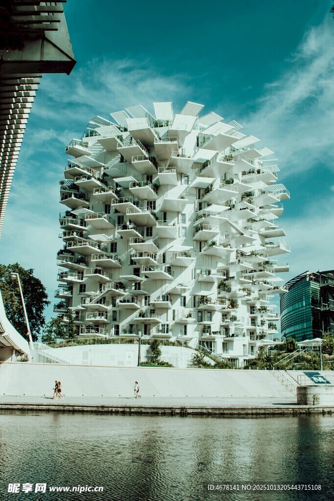 独特造型的现代建筑景观