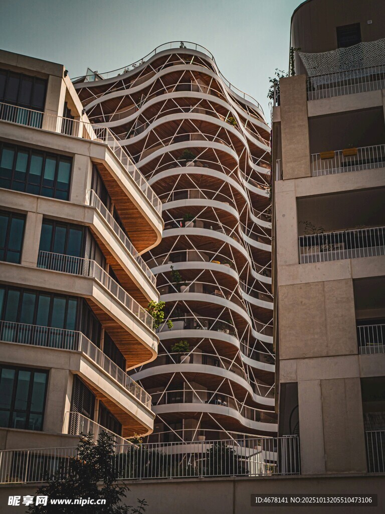 现代风格独特造型的建筑