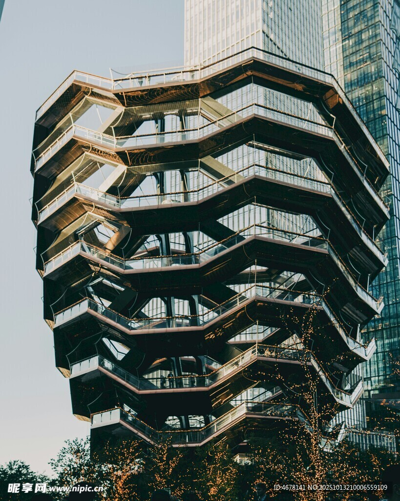 独特造型的现代建筑