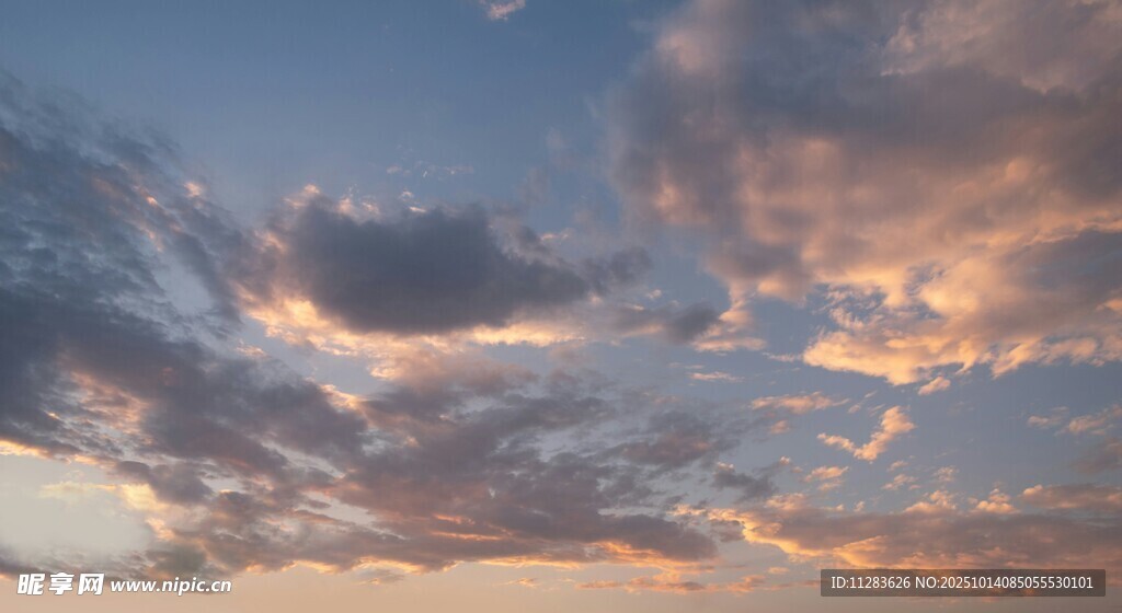 绚丽黄昏天空美景
