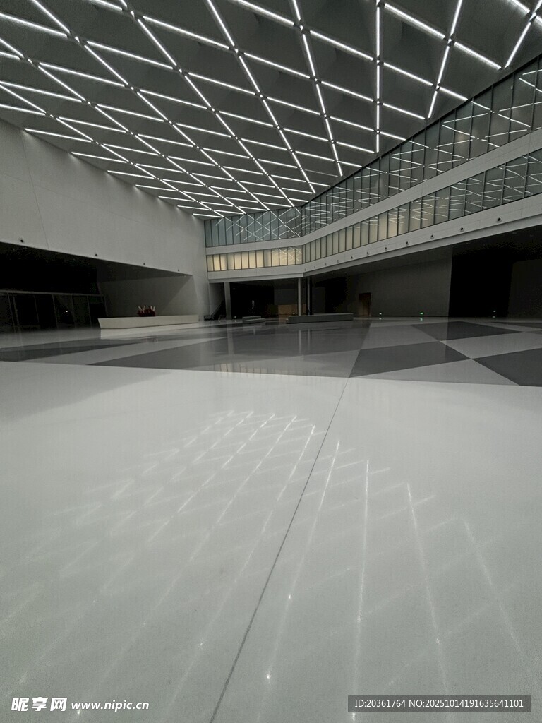 空旷现代室内空间场景