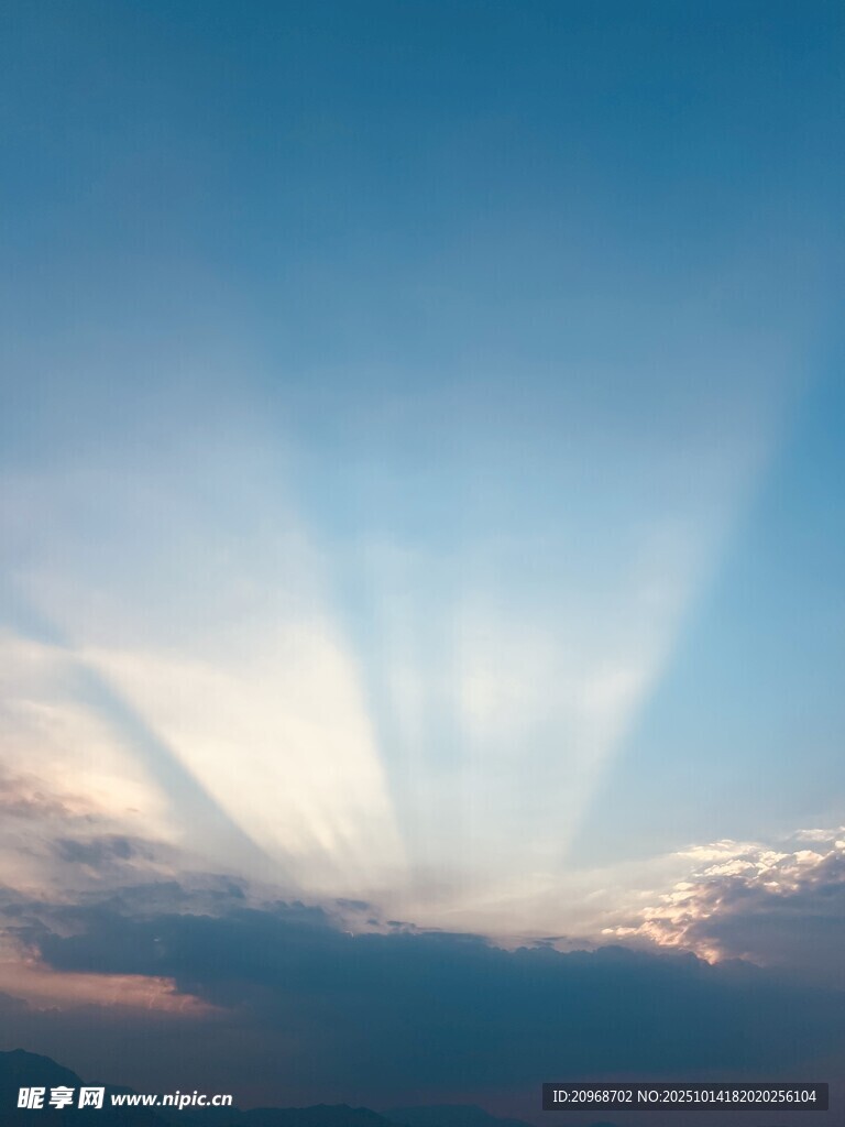 丁达尔光线
