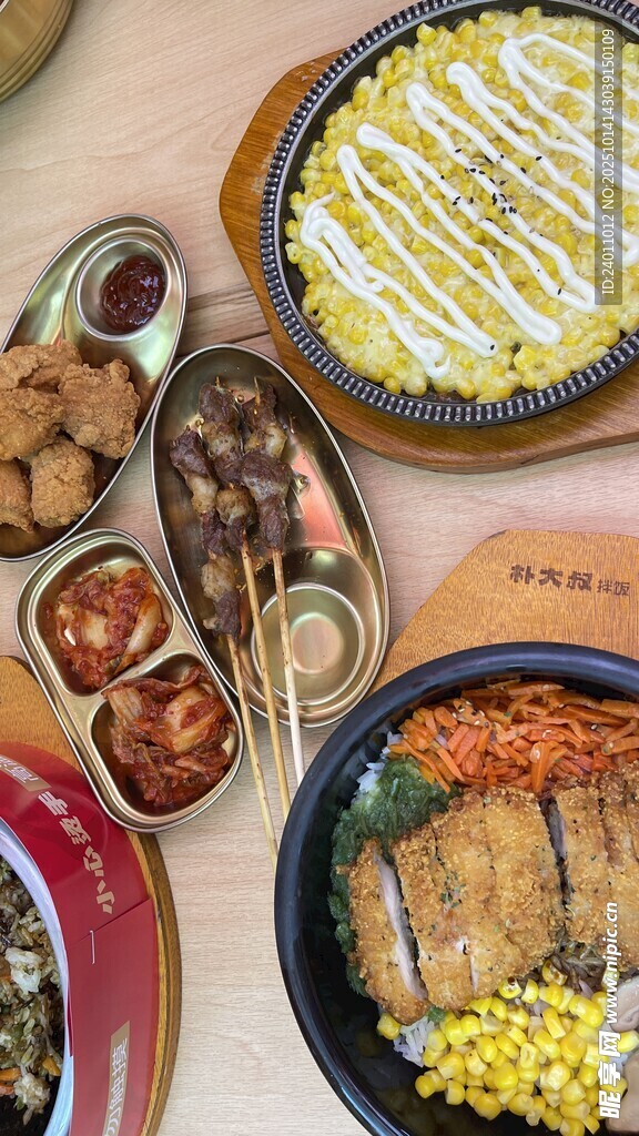 韩餐照烧鸡排石锅拌饭