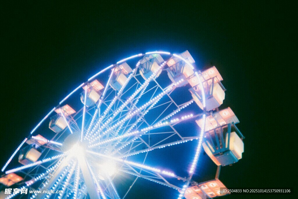 璀璨摩天轮夜景