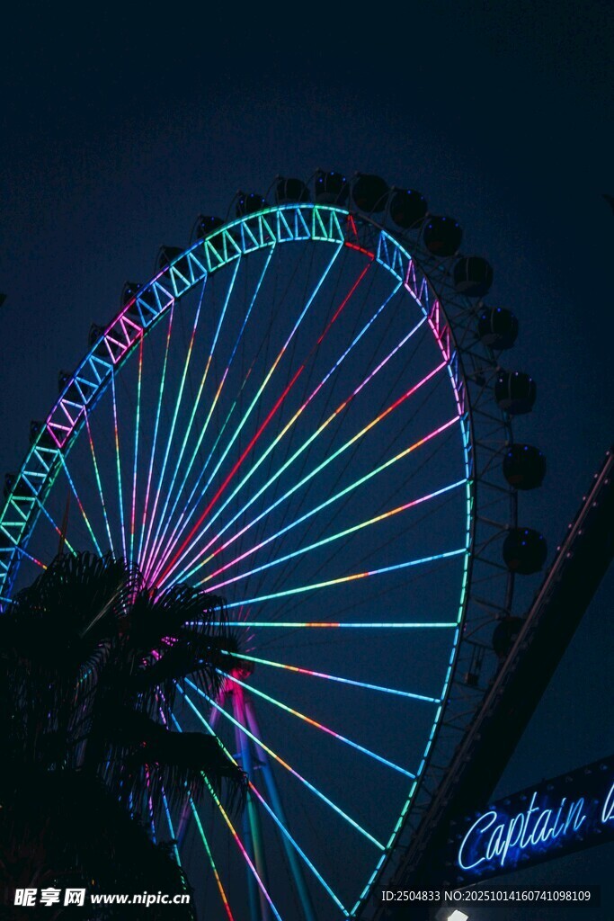 璀璨摩天轮夜景