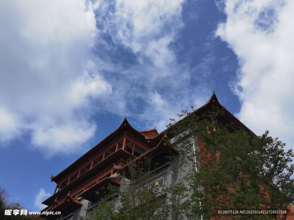 山间古建云下遗世之美