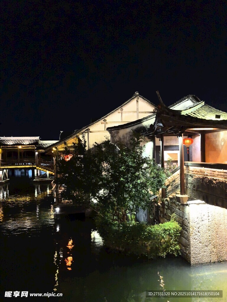 江南水乡夜景