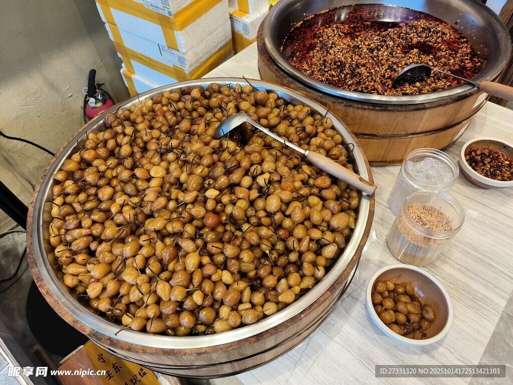 满满谷物待售