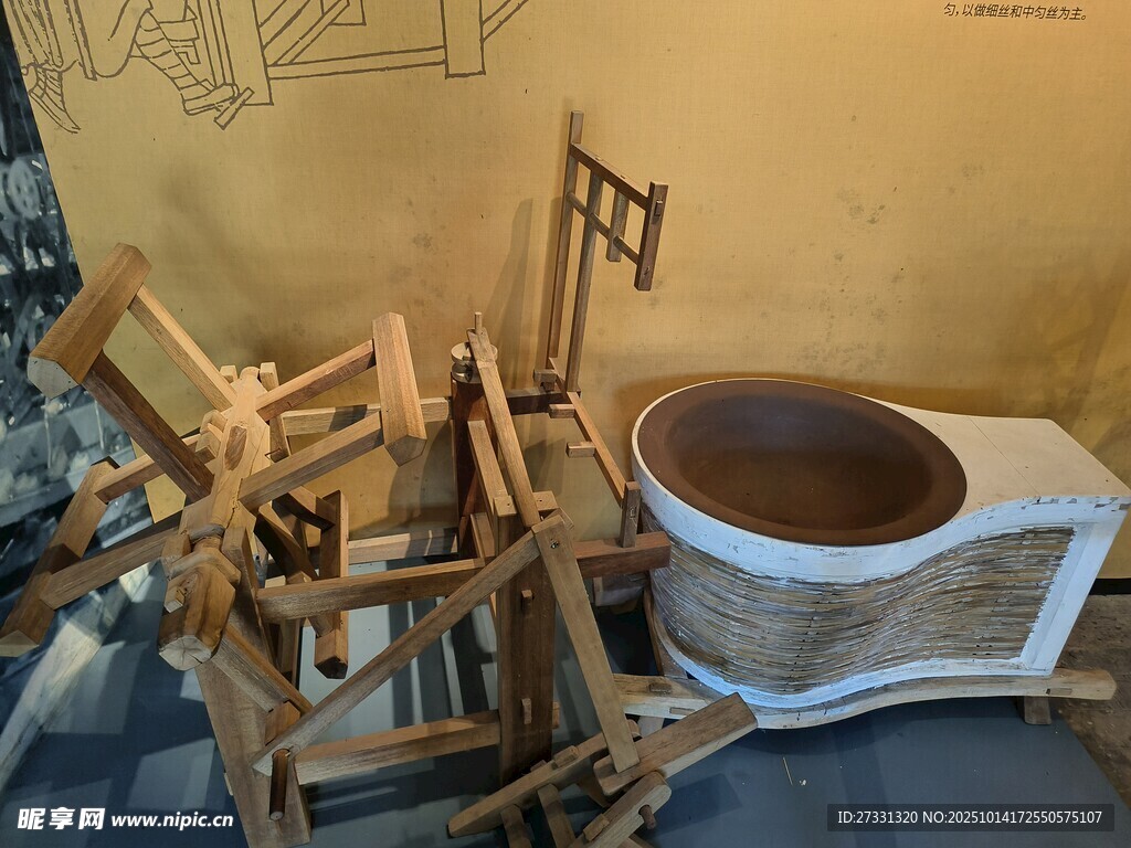 古代木制机械装置展示
