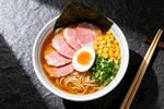 日式豚骨拉面