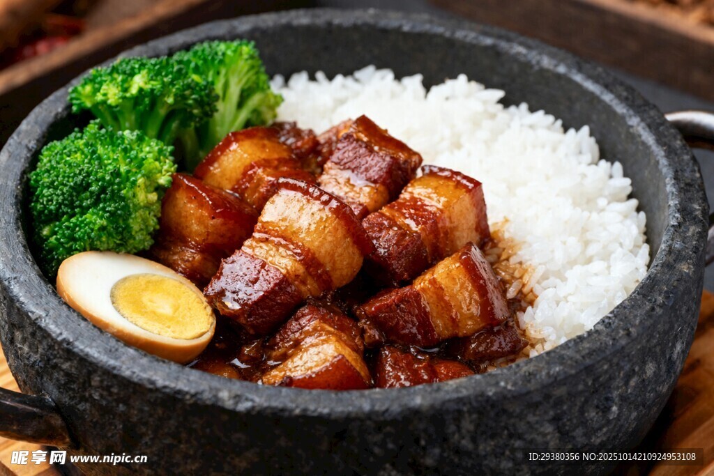 卤肉饭