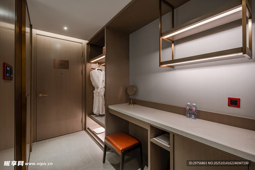 现代简约风室内狭长空间设计