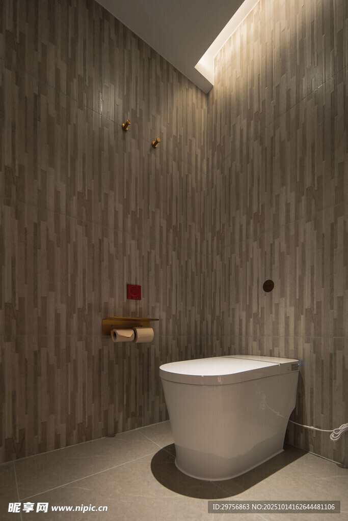 现代简约风浴室浴缸设计