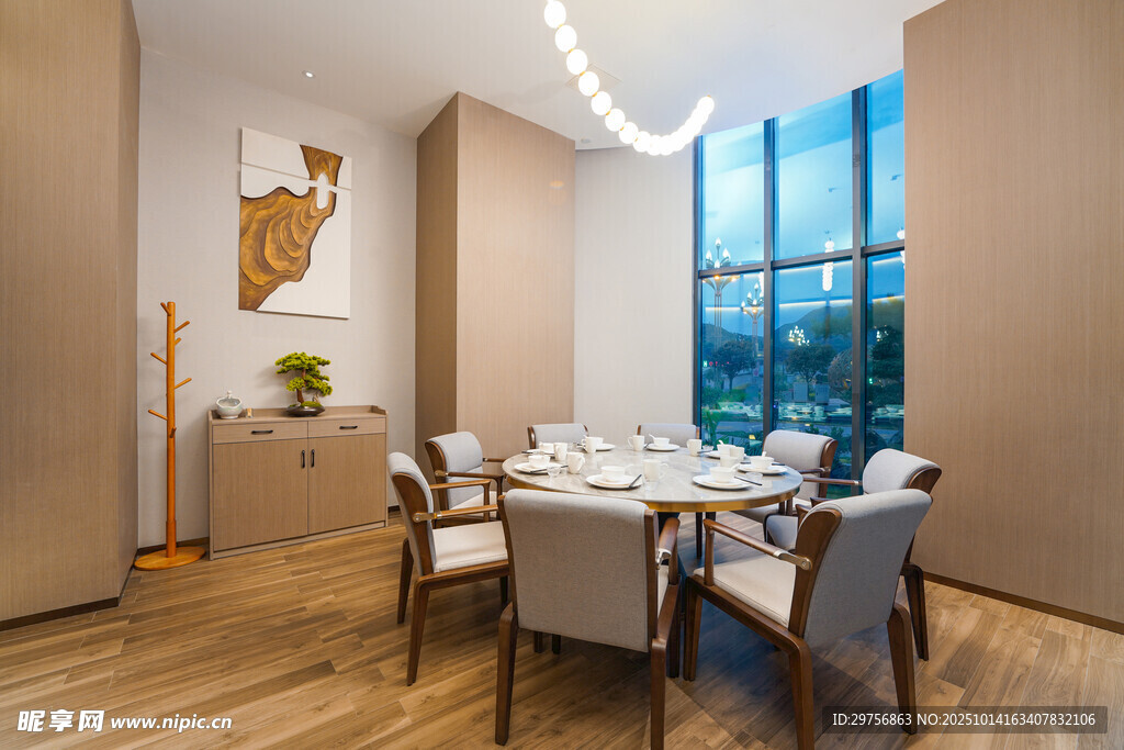 现代优雅餐厅室内场景
