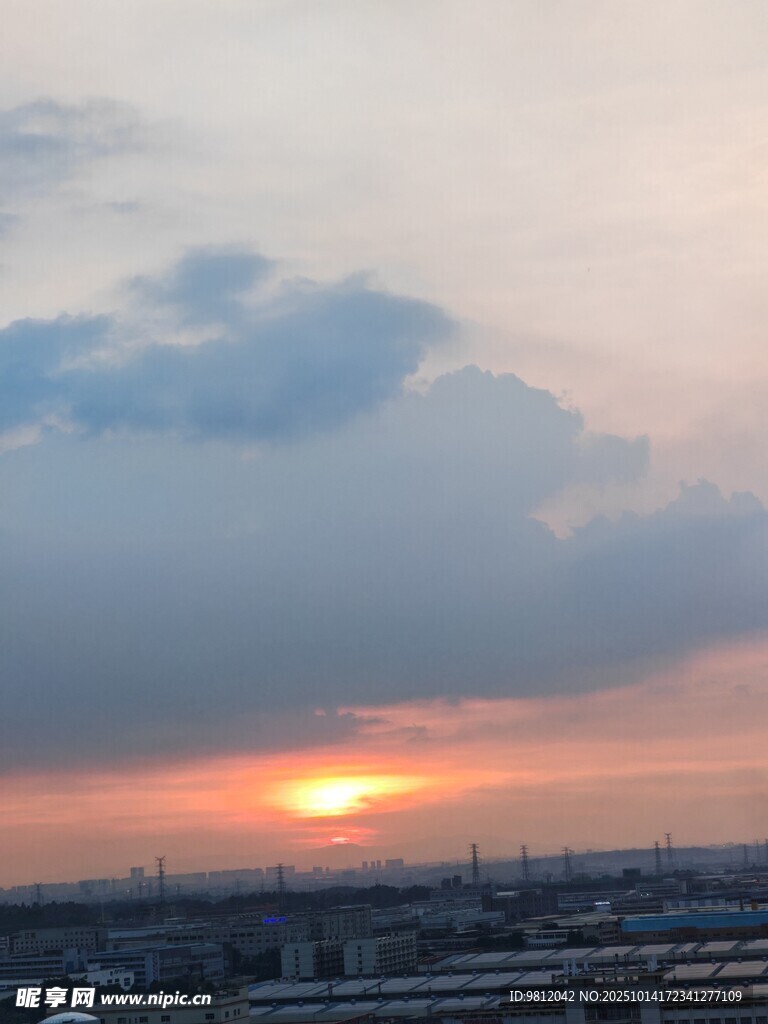 城市日落美景