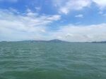 碧海蓝天间的辽阔海景