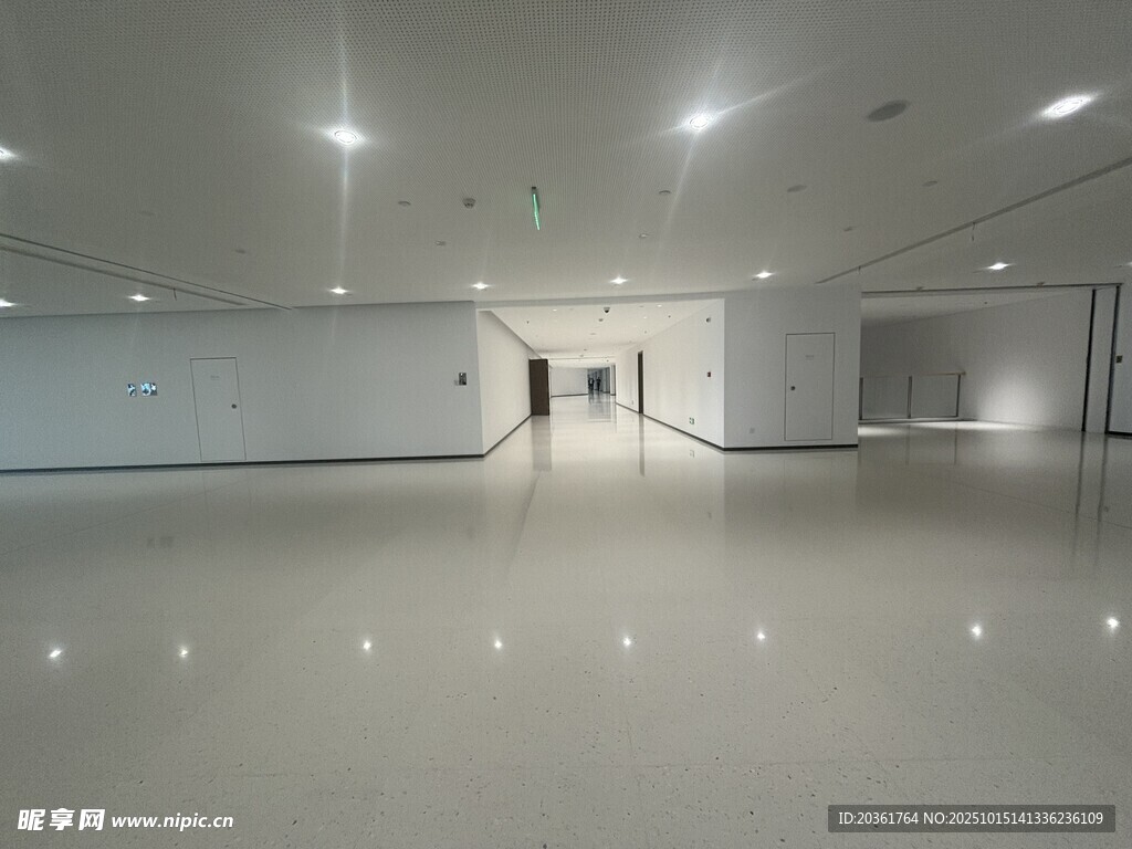 空旷现代室内空间场景