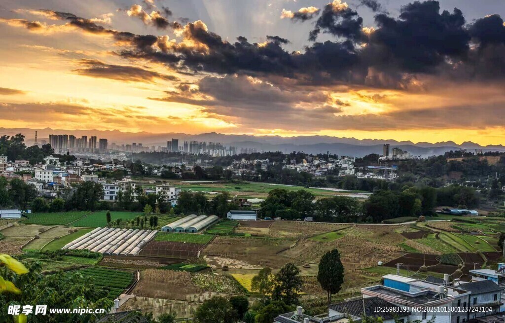 城市日落